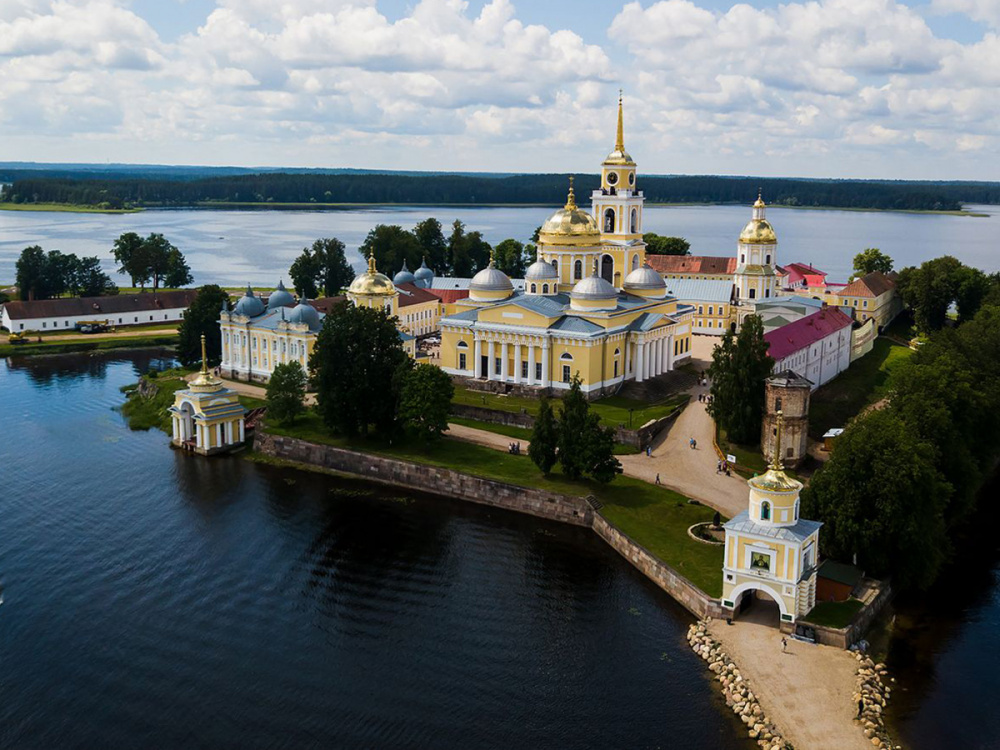 Монастырь нилова пустынь селигер фото