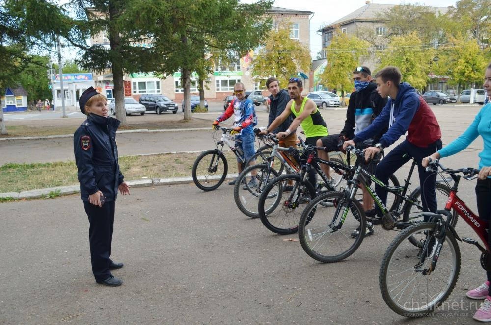 Вел без. Велосипеды Чайковский. Велосипеды город Чайковский. Веломагазин Чайковский. Велосипед без бед.